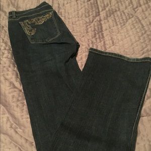White House Black Market boot cut jeans “Noir”